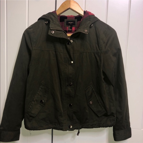 Forever 21 Jackets & Blazers - Green spring jacket